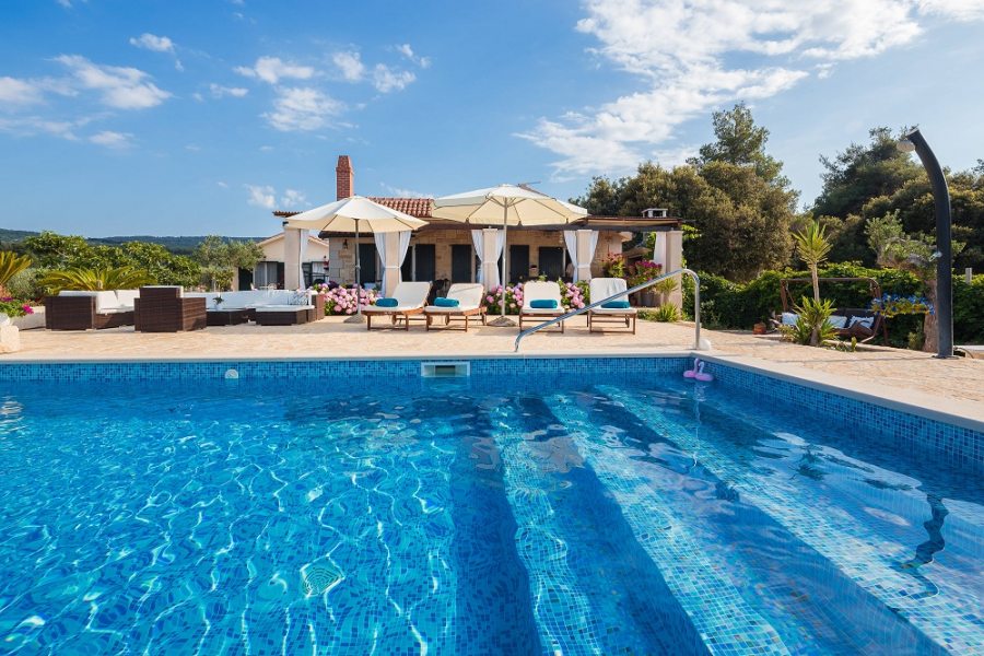 Villa Valentina with pool